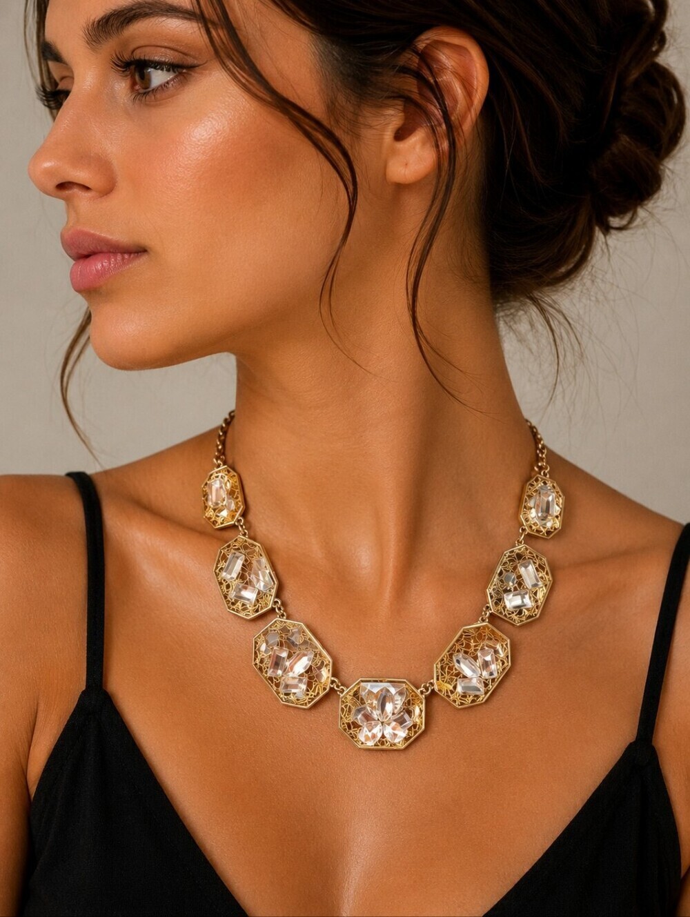 3/$30 VTG Filigree Clear Acrylic Chunky Statement Riviere Chain Necklace